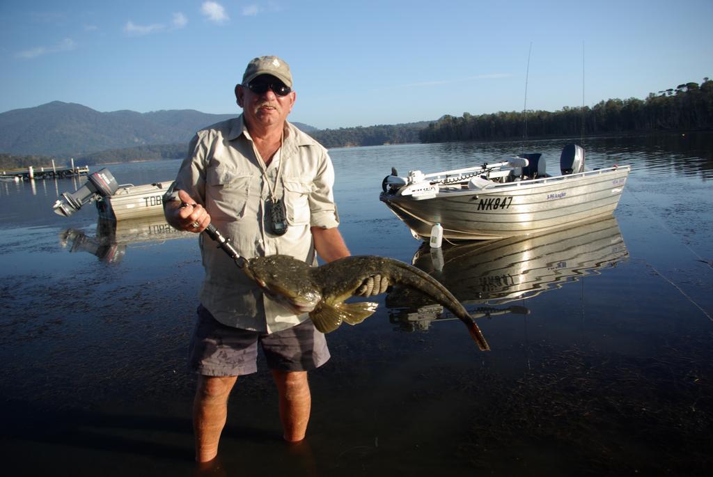 Regatta Point Holiday Park Bermagui Buitenkant foto